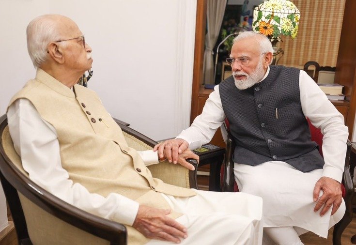 LK Advani Admitted to Apollo Hospital in Delhi With Breathing Difficulties